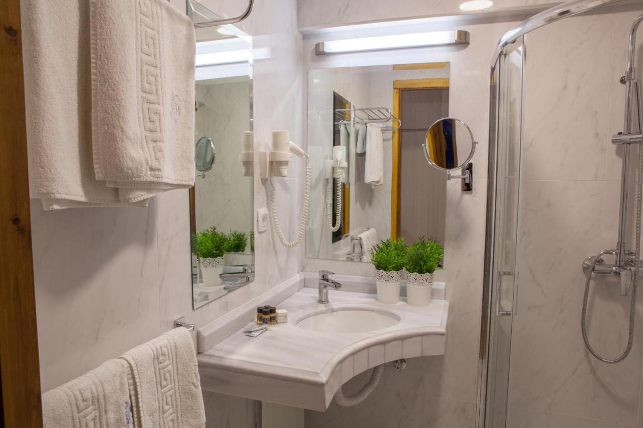 Pitsakis Hotel Толон Екстериор снимка